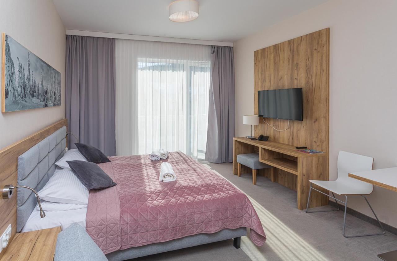 Aparthotel Apartamenty Czarna Gora 310 Сенна Экстерьер фото